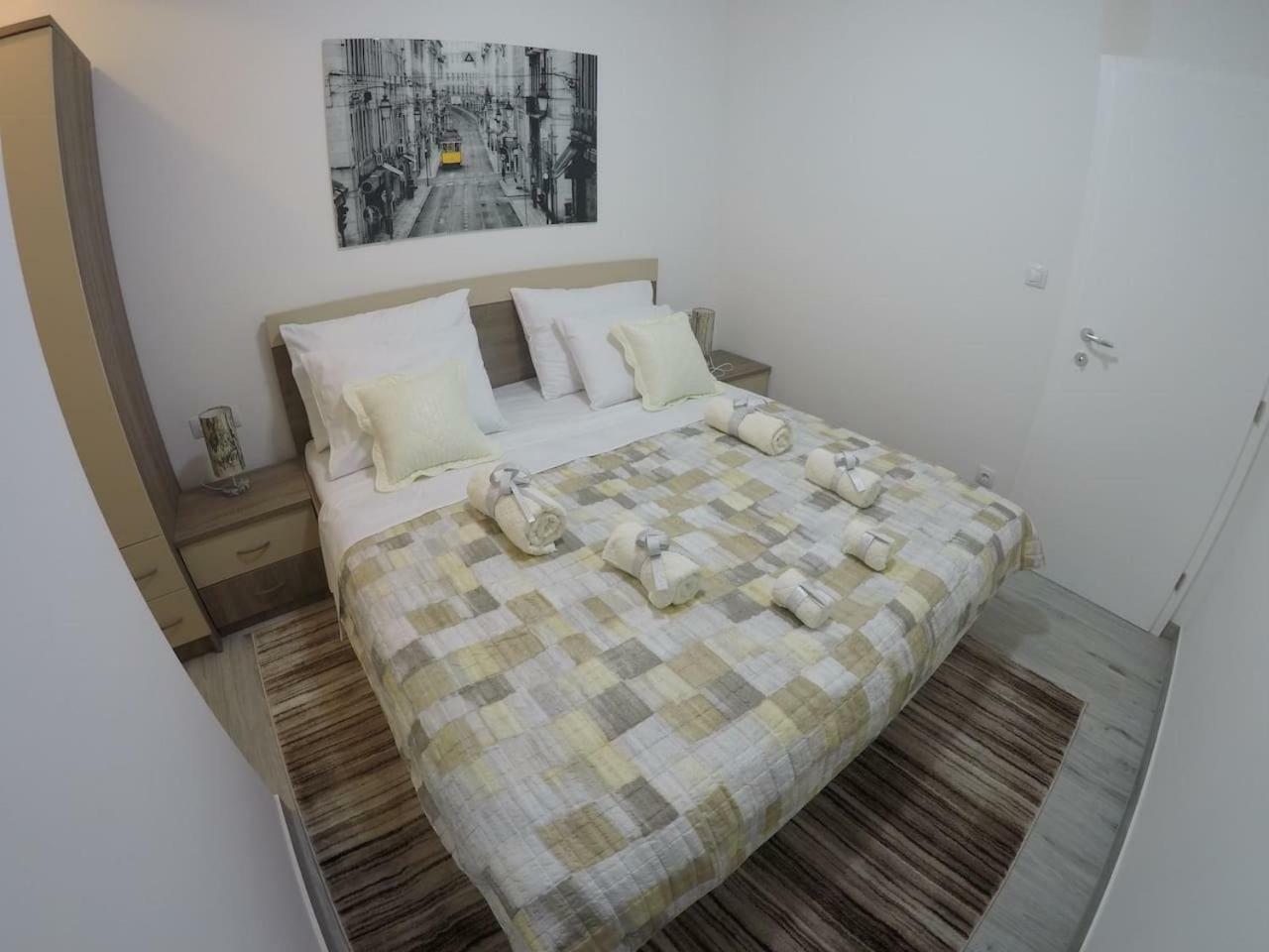 The Globetrotter'S Residence Kaštel Novi Esterno foto